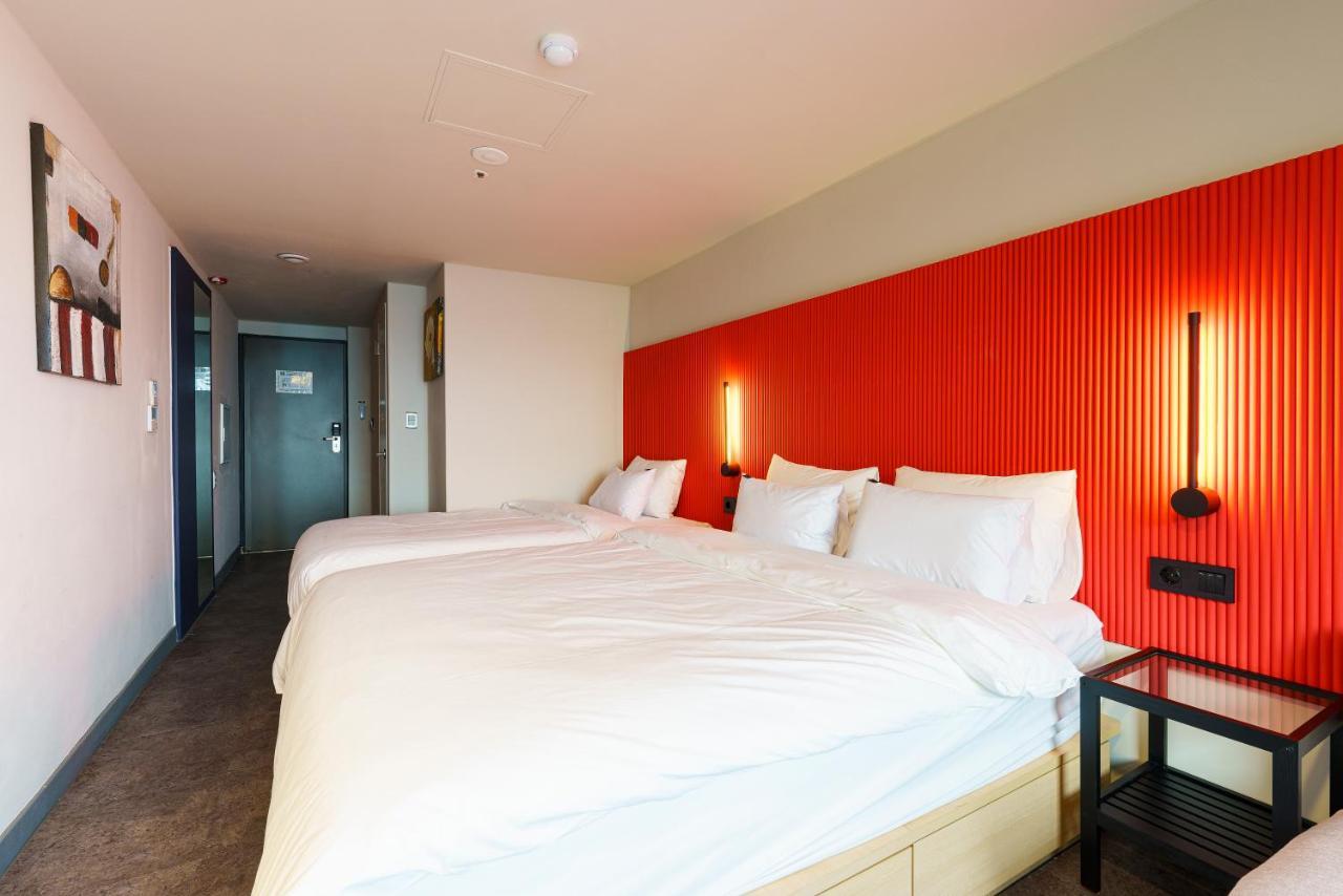 Little Prince Hotel กุนซาน ภายนอก รูปภาพ